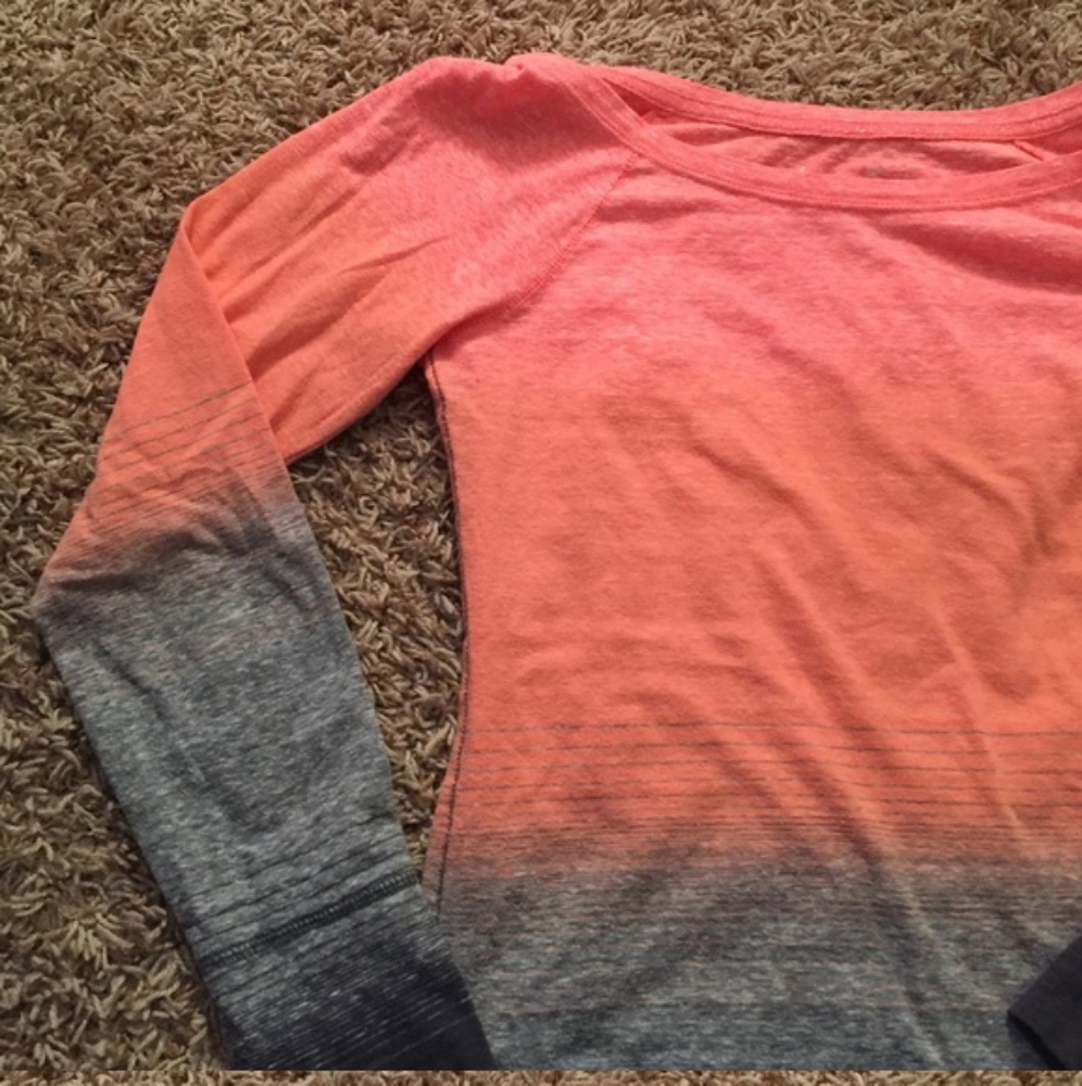 American Eagle AE longsleeve ombre sweater (2/$10)